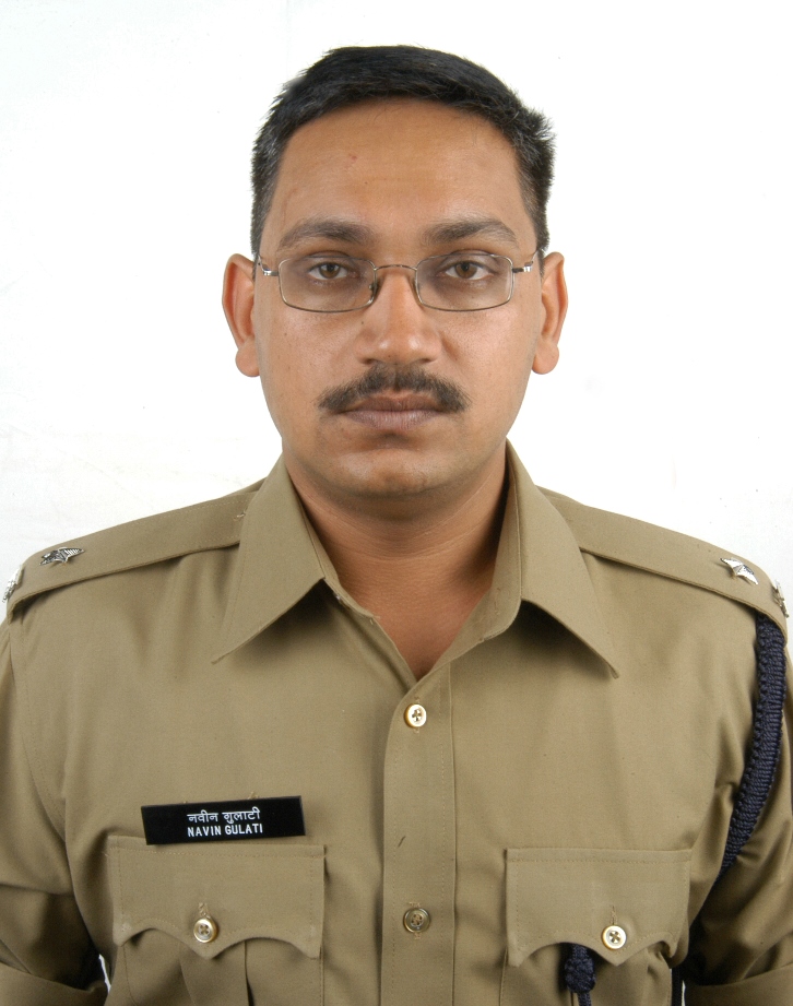Dr. Navin gulati